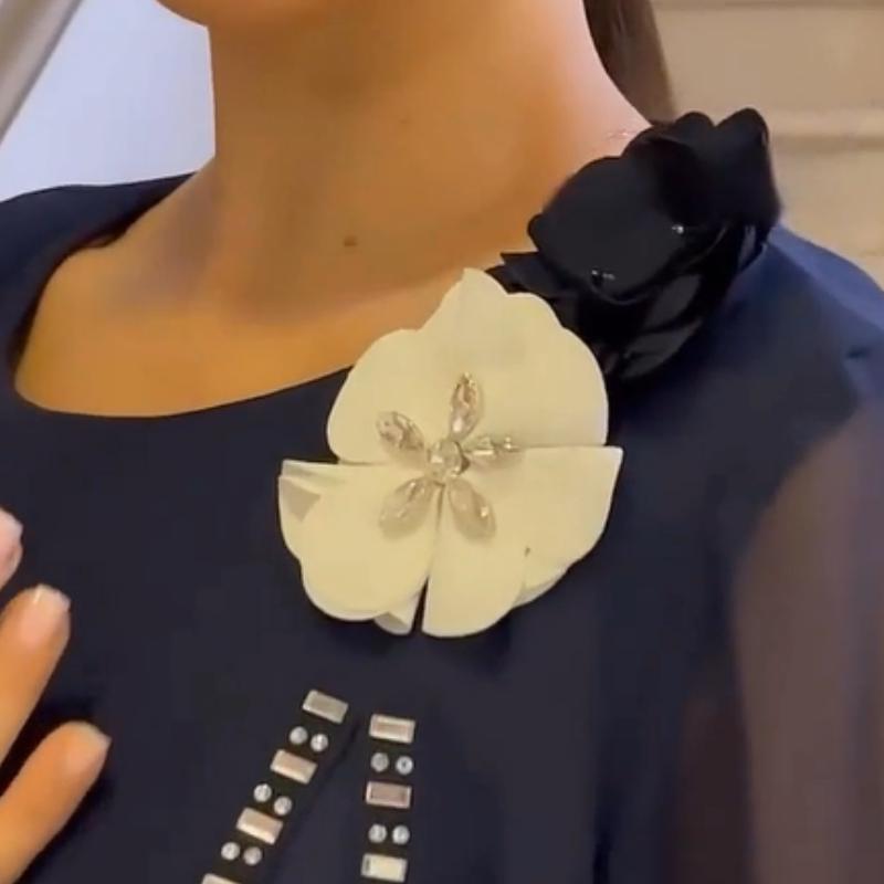 🌸✨【S-4XL】Γυναικείο φόρεμα από πλέγμα με στρογγυλή λαιμόκοψη και φλοράλ γιακά-GR