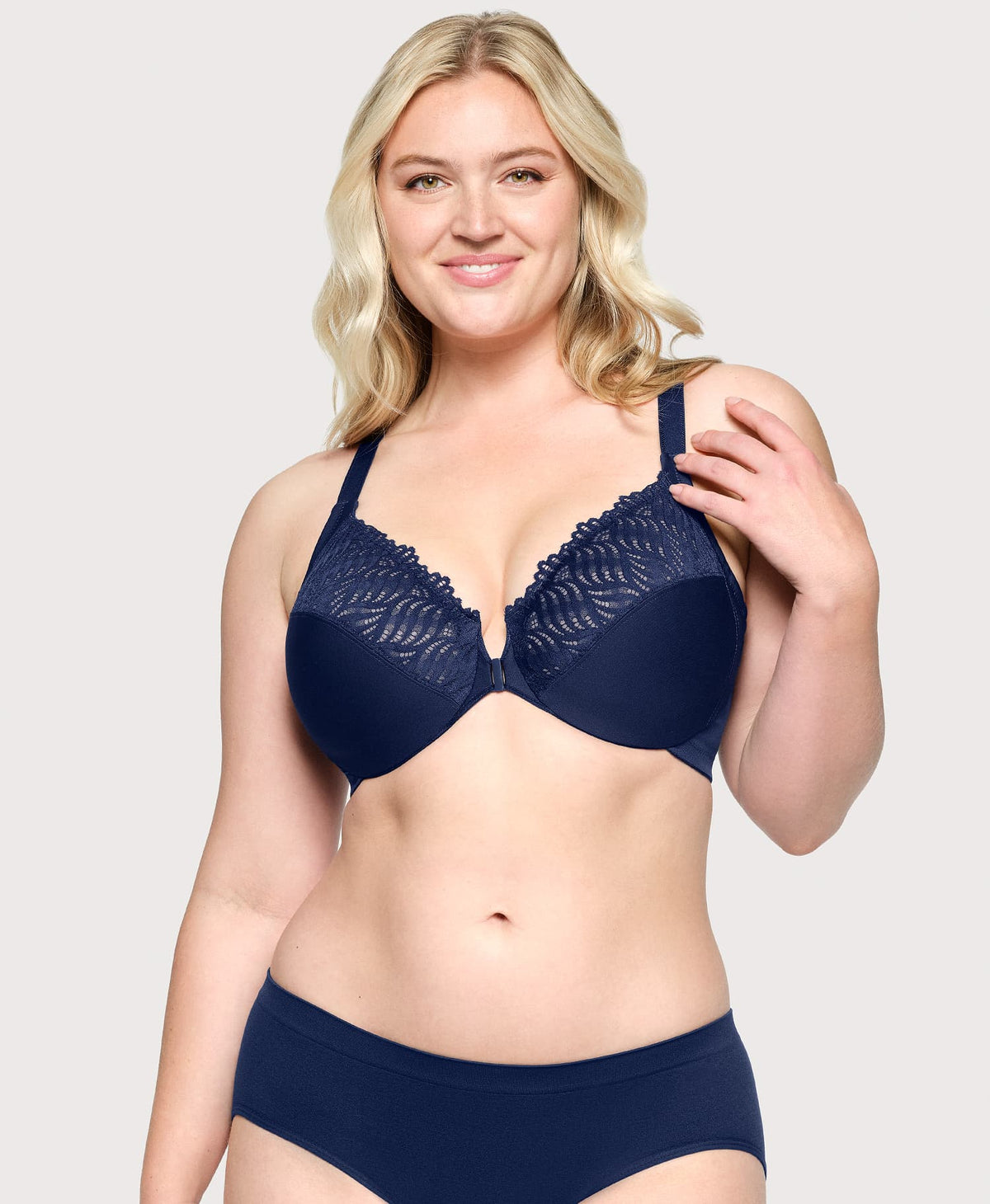 Triumph - (4 τεμ.) - 💖Σουτιέν με κλείσιμο μπροστά και λαιμόκοψη T-GR