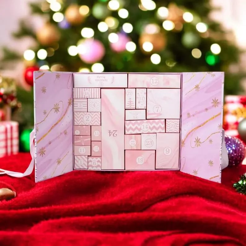 Ροζ μαρμάρινο ημερολόγιο advent 2025, κουτί αντίστροφης μέτρησης 24 ημέρες πριν από τα Χριστούγεννα-SI
