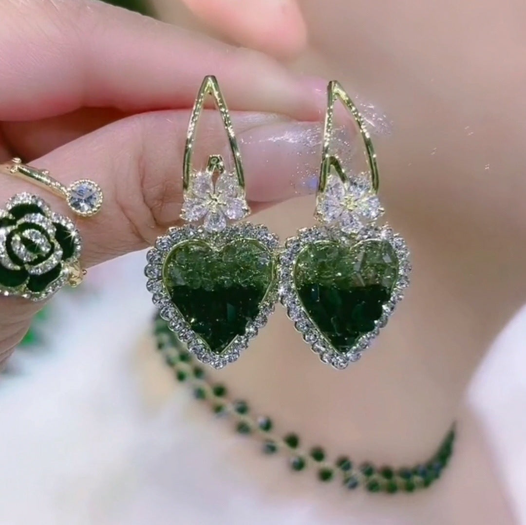 Πράσινα σκουλαρίκια με κρυστάλλινες καρδιές-SI 