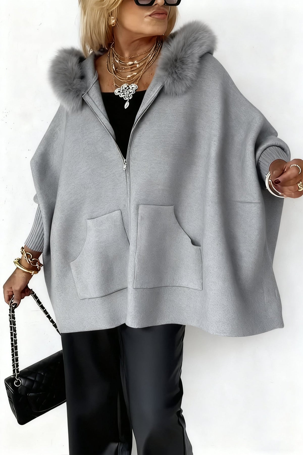 Női lezser kabát egyszínű szőrmegallérral-SI