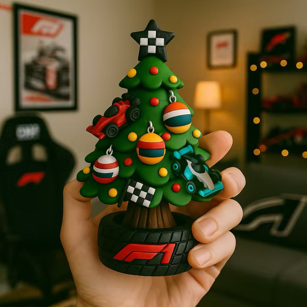 🎄🏎️ Miniaturno božično drevo v slogu ekipe F1-SI