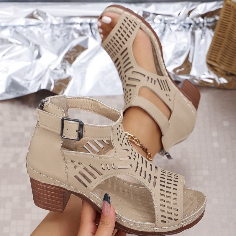 👡 Atviros basutės su vidutinio aukščio atviru kulnu💖-LT