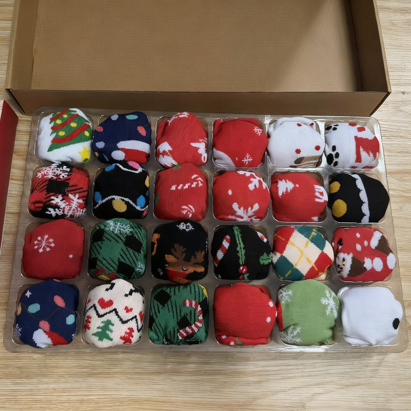 🎄🎁Adventni koledar iz božičnih nogavic🧦-SI